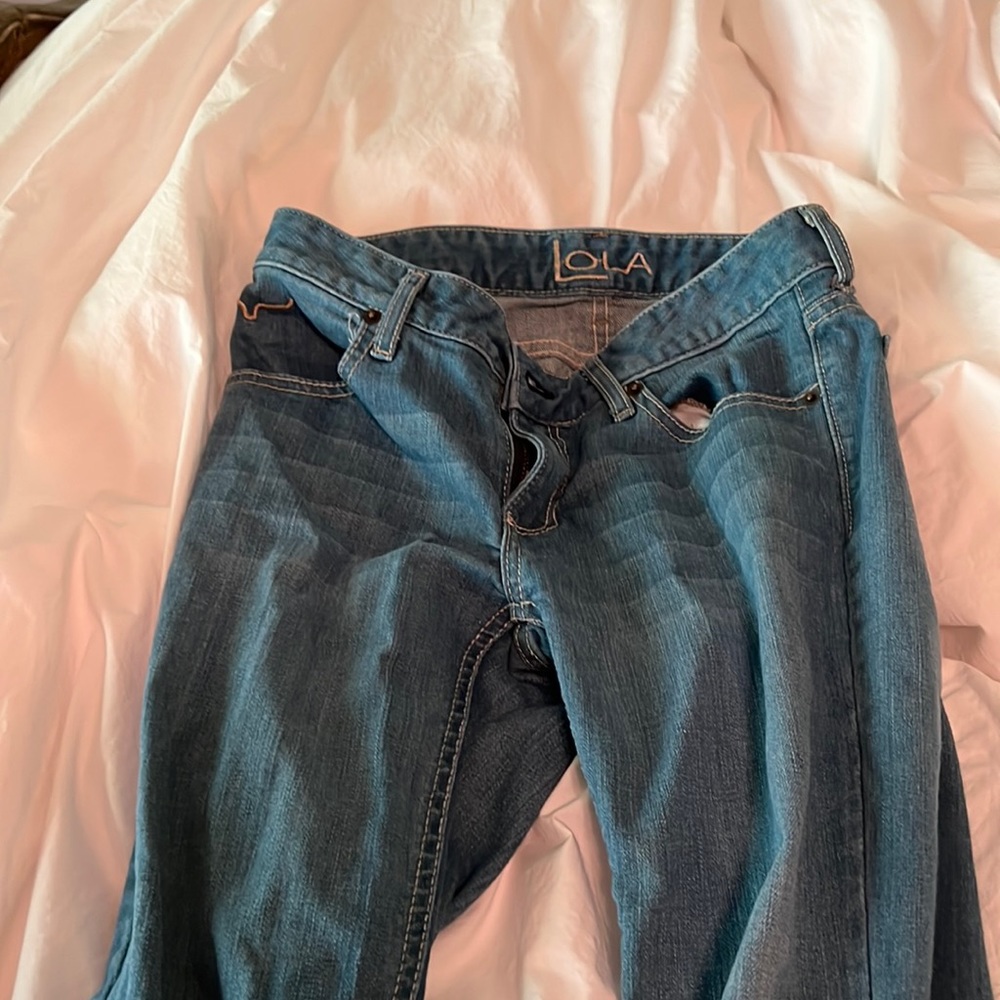 Kimes ranch, Lola jeans